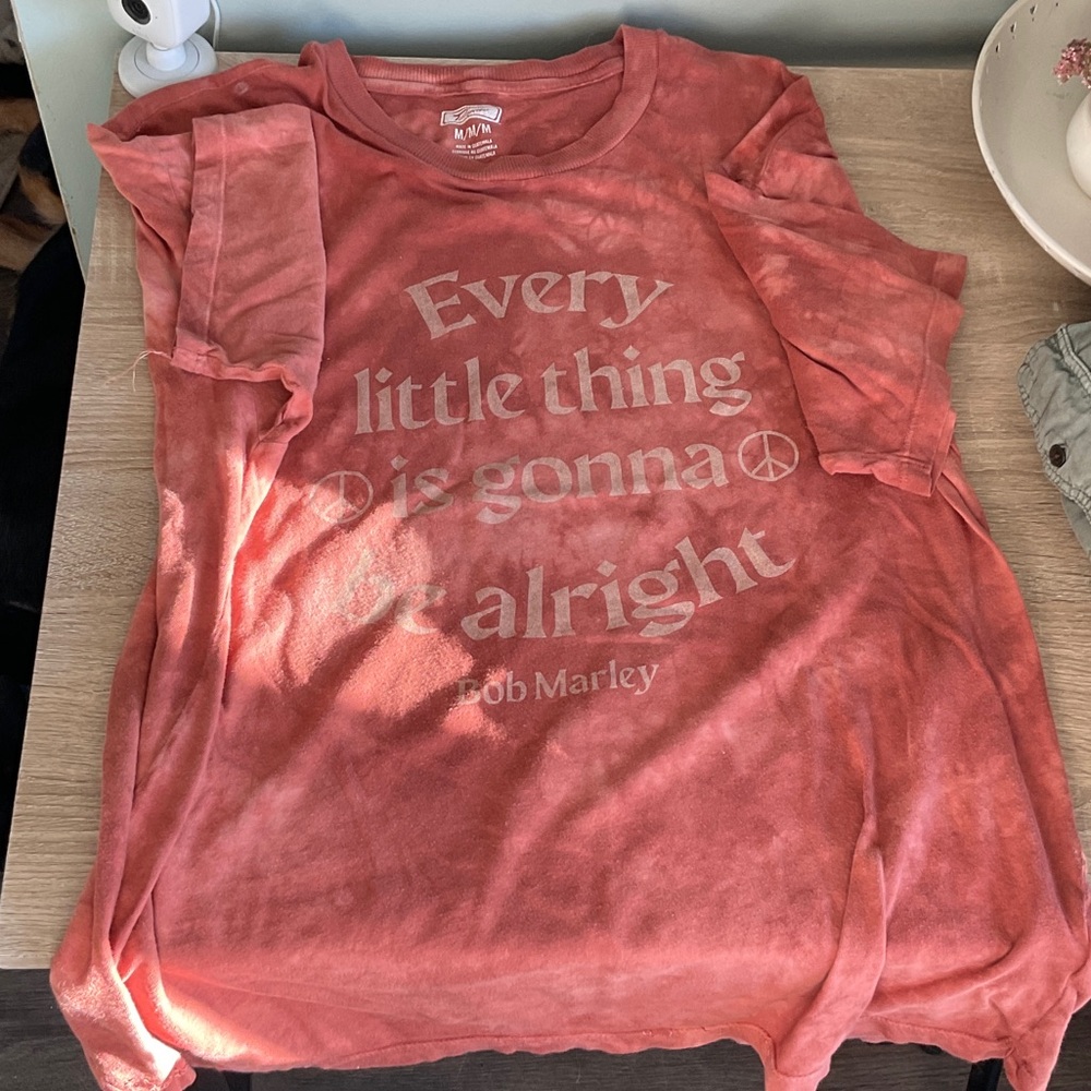 American Eagle Outfitters Coral Tee